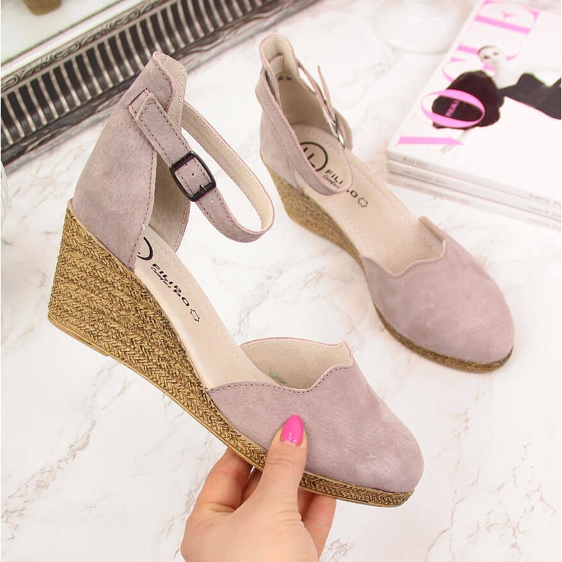 Kožené dámské sandály na klínku, špinavě růžové Filippo růžový 2