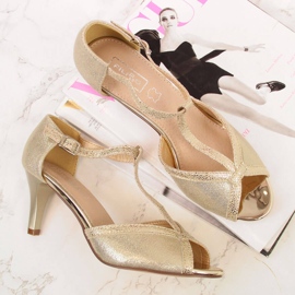 Elegantní zlaté dámské sandály Filippo s otevřenou špičkou zlatý 2