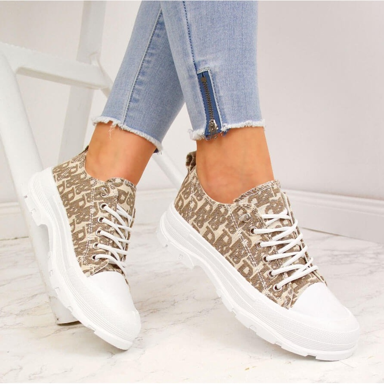 Dámské béžové tenisky na platformě s nápisy Sabatina béžový 1