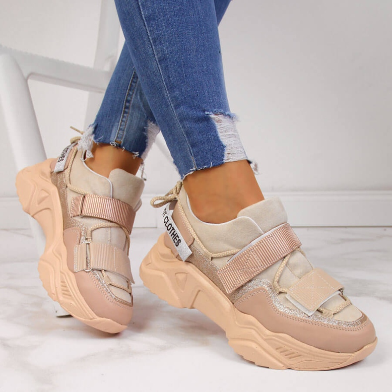 Tenisky na silné podrážce suchý zip béžové barvy Navy Dot béžový 1