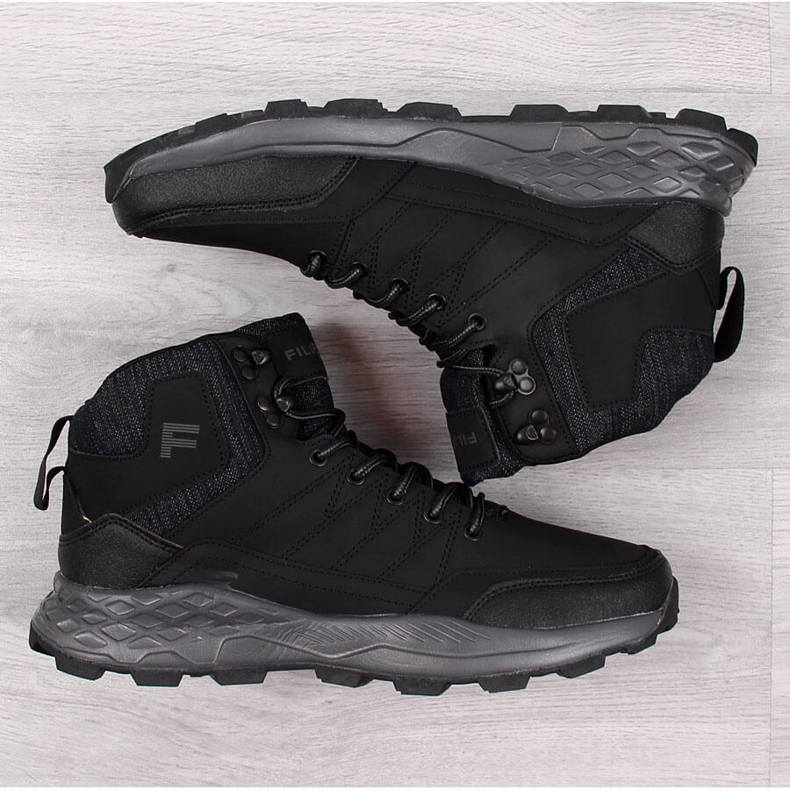 Černé pánské turistické boty Filippo černá 1