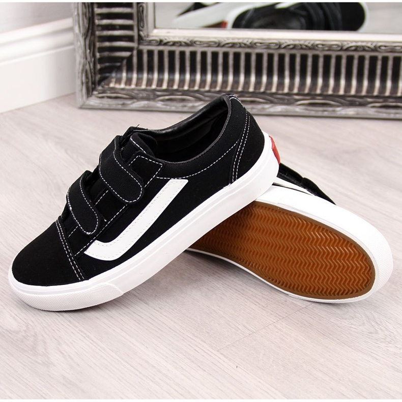 Černé dětské tenisky Atletico černé na suchý zip černá 1