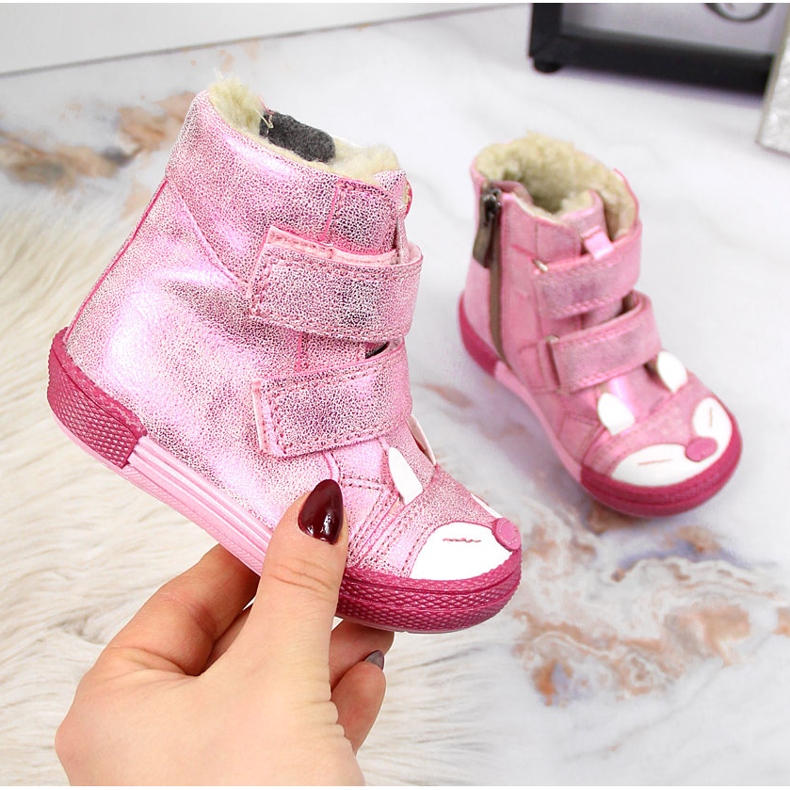 Růžové zateplené dívčí kozačky Kornecki 6583 růžový 1