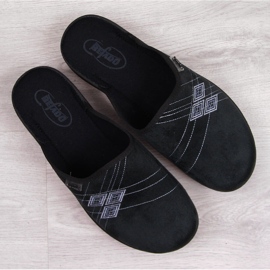 Černé pánské domácí pantofle Befado černý 1