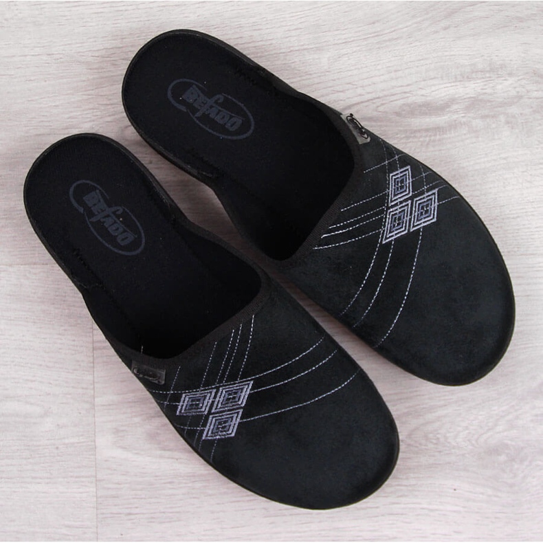 Černé pánské domácí pantofle Befado černý 1