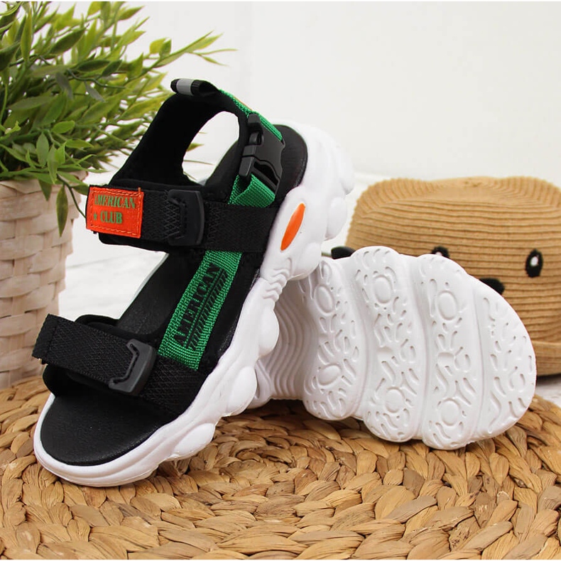 Černé chlapecké sandály American Club se suchým zipem černá zelená 2