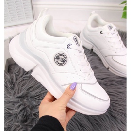 Dámská sportovní obuv na bílé platformě Big Star II274314 bílý 2