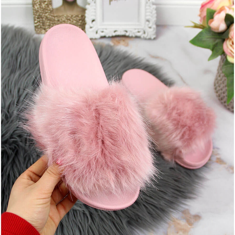 Dámské pantofle s kožíškem světle fialové Msmg fialový 2