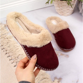 Maroon Cloxx domácí dámské pantofle s kožíškem červený 2