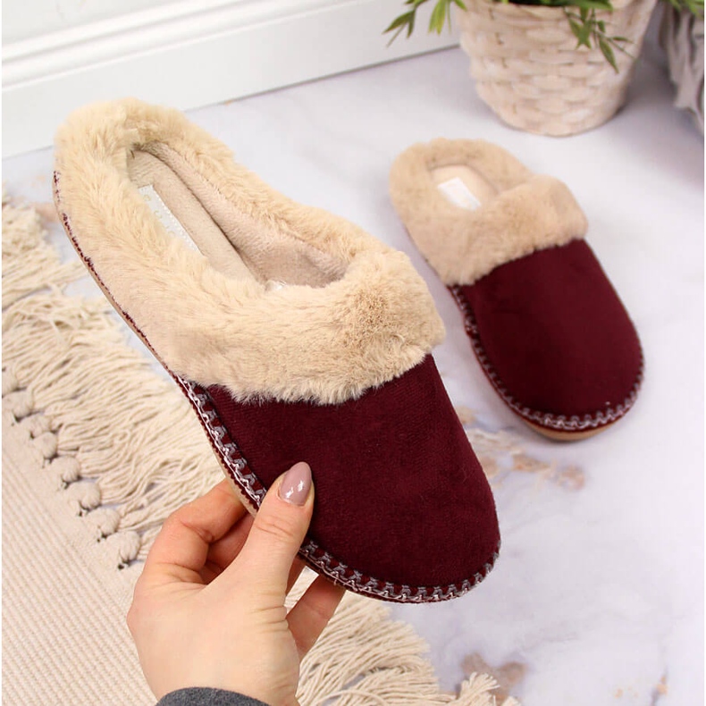 Maroon Cloxx domácí dámské pantofle s kožíškem červený 2