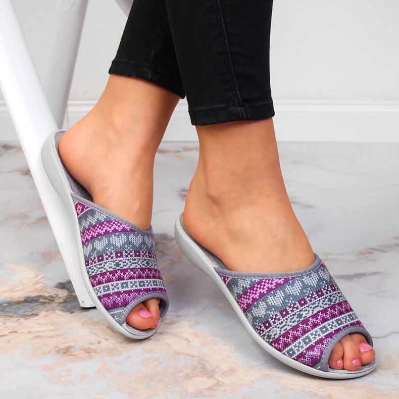 Norské dámské domácí pantofle, fialový vzor Befado šedá 1