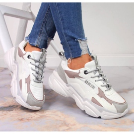 Dámská sportovní obuv na bílé platformě Big Star HH274255 bílý vícebarevný 1