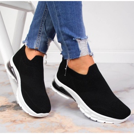 Dámské sportovní boty slip on černé Potocki černý 1