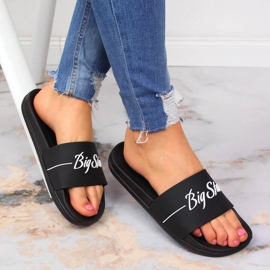 Černé sportovní pantofle Big Star JJ274A300 černá 1