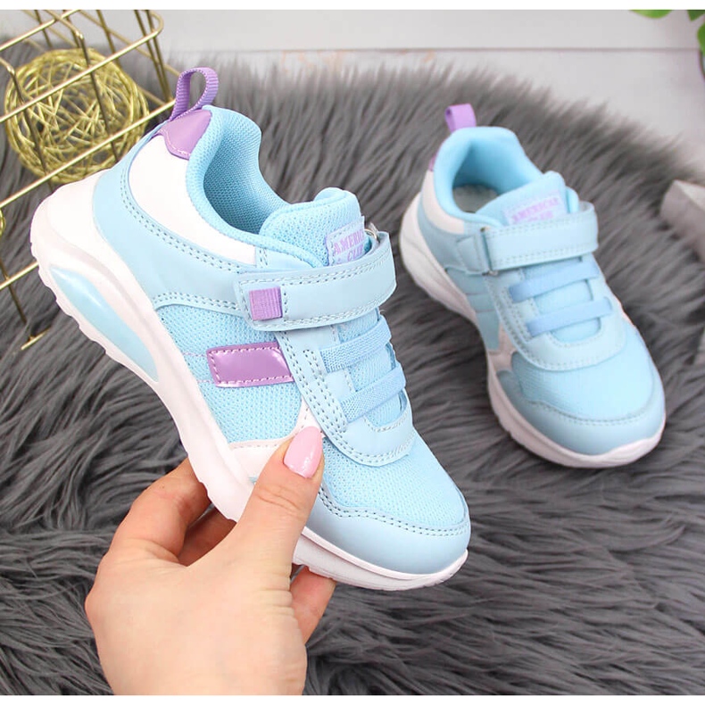 Dívčí sportovní obuv se suchým zipem modrá American Club modrý 1 Dívčí sportovní obuv se suchým zipem modrá American Club modrý 1