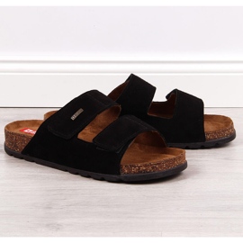 Pánské kožené pantofle se suchým zipem černé Big Star JJ176001 černá 1 Pánské kožené pantofle se suchým zipem černé Big Star JJ176001 černá 1