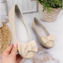 S.Barski Dívčí béžové lakované baleríny S. Barski béžový 1