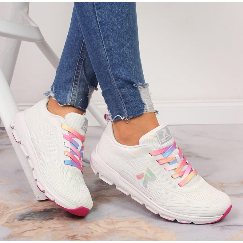 Bílé dámské sportovní boty Rieker 40404-80 bílý 1