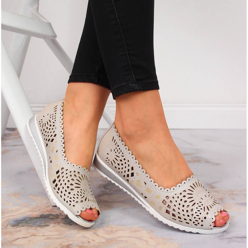 Prolamované, otevřená špička, béžové dámské boty Jezzi béžový 1