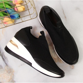 Dámské černé tenisky na klínku Artiker černá 2 Dámské černé tenisky na klínku Artiker černá 2