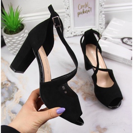 Dámské sandály na černém sloupku značky Sergio Leone černý 2