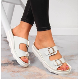 Dámské kožené pantofle s přezkami bílé Filippo bílý 1