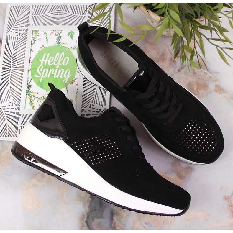 Dámské černé boty na klínku Jezzi černá 1