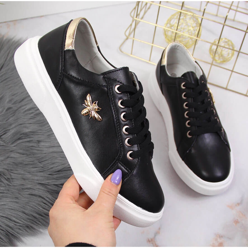 Dámské kožené boty s černou platformou Vinceza černý 1