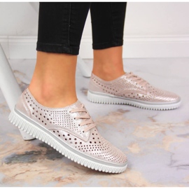 Dámské prolamované kožené boty perleťově růžové Artiker růžový 2