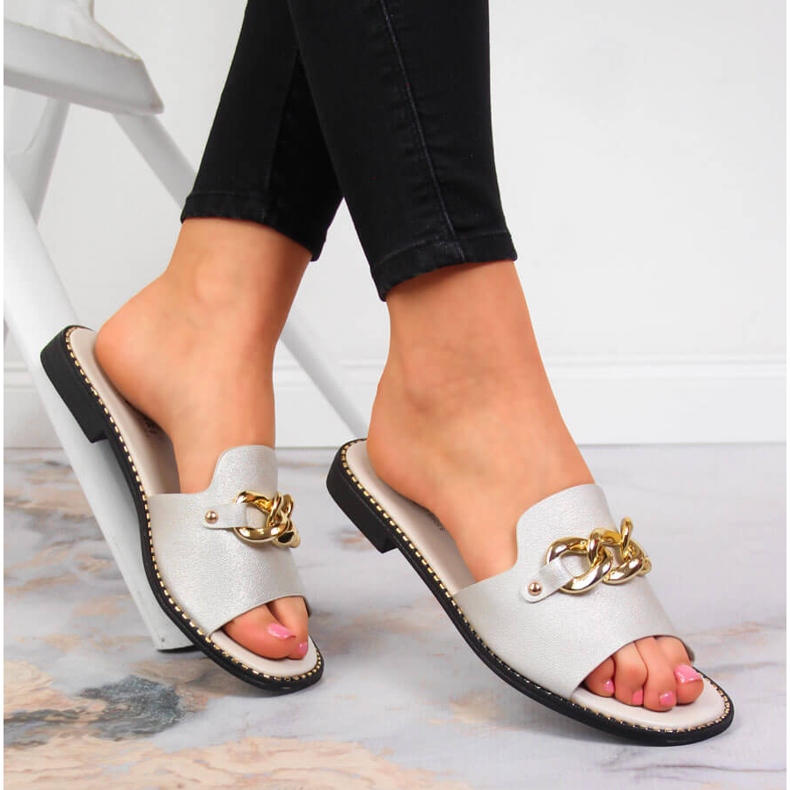 S.Barski Dámské zlaté pantofle s řetízkem, zlaté S. Barski zlatý 1 S.Barski Dámské zlaté pantofle s řetízkem, zlaté S. Barski zlatý 1