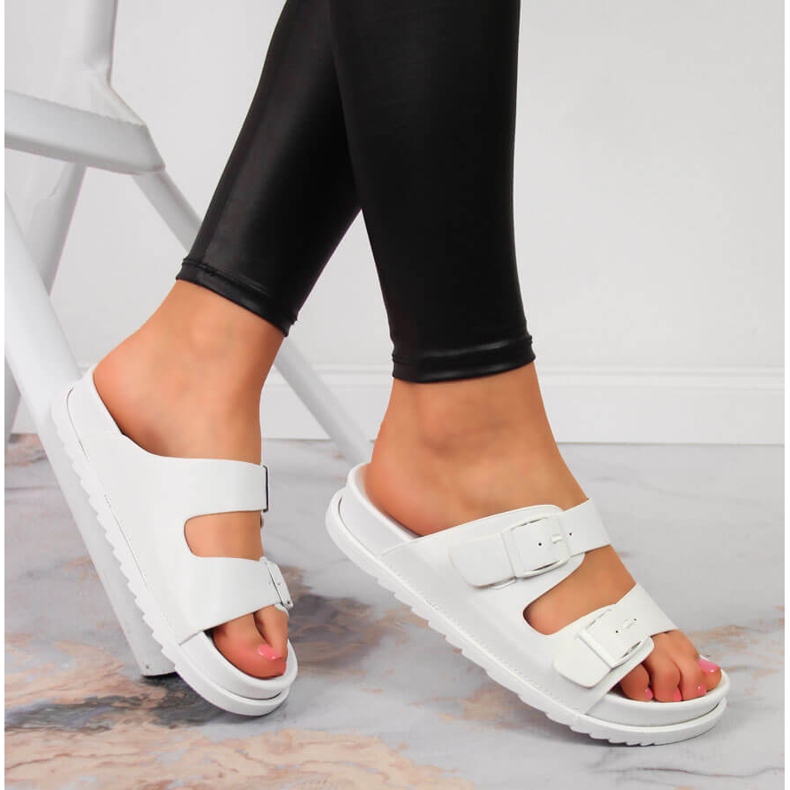 S.Barski Dámské gumové pantofle s přezkami bílé S. Barski bílý 1