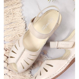 Dámské kožené sandály na zlatém klínku Helios 4009 zlatý 2