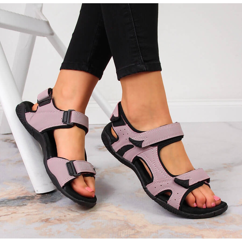 Dámské sportovní sandály se suchým zipem fialové American Club fialový 2