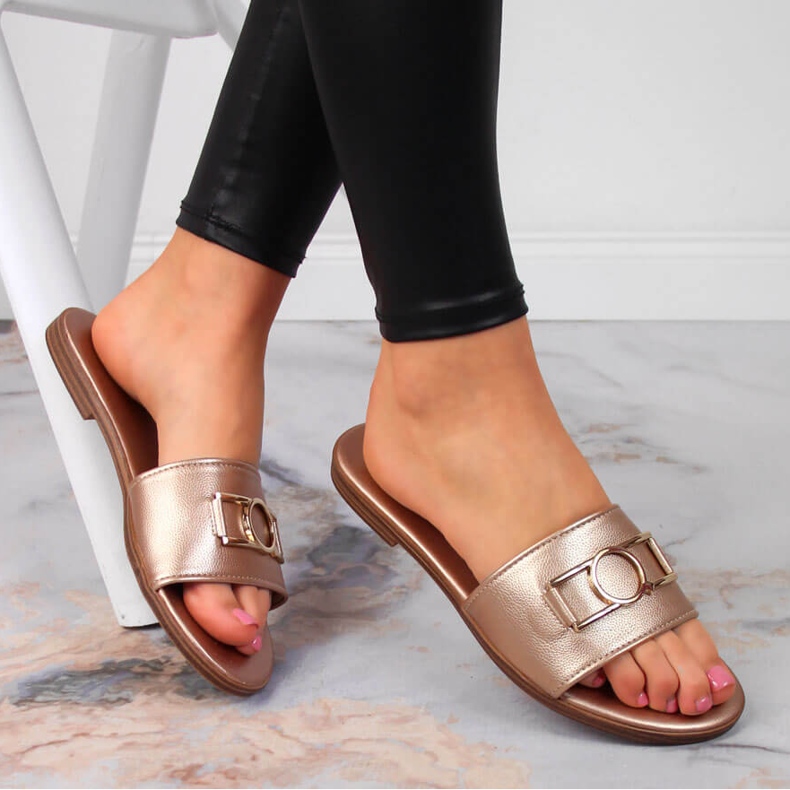 Dámské pantofle se zlatým zdobením Jezzi 1