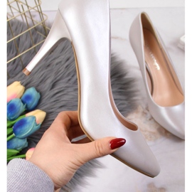 Lodičky na stříbrném perleťovém podpatku Sergio Leone stříbrný 1