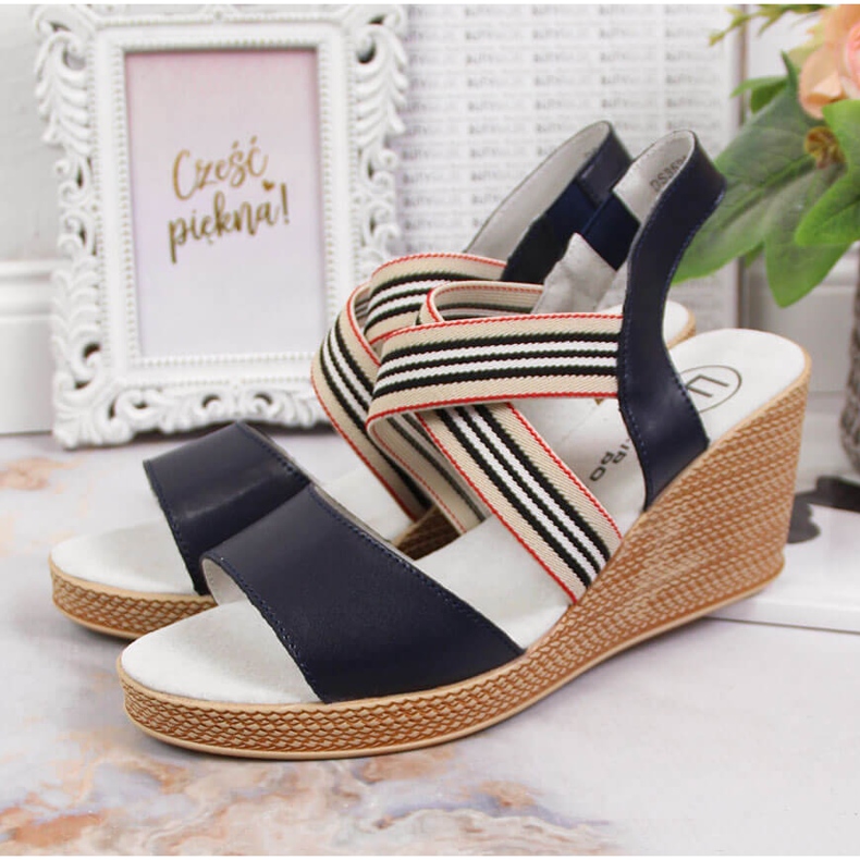 Kožené dámské sandály na tmavě modrém klínku Filippo námořnická modrá 2