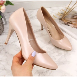 Lodičky na béžové perleťové W Sergio Leone béžový 1