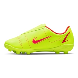 Kopačky Nike Mercurial Vapor 14 Club Mg Jr CV0833-760 žluté 3