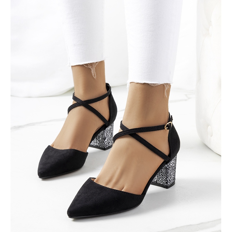 Černé lodičky na sloupku Kittie černá 1