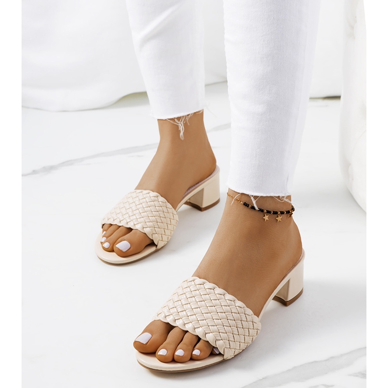 Béžové tkané pantofle na sloupku Verdun béžový 1