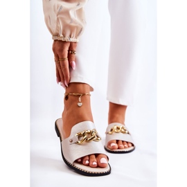 S.Barski Módní pantofle s řetízkem na plochém podpatku zlatá jemnost zlatý 1 S.Barski Módní pantofle s řetízkem na plochém podpatku zlatá jemnost zlatý 1