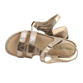 Pohodlné kožené sandály Caprice 28152-28 341 Taupe Metalic zlatý 6