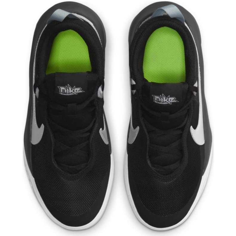 Basketbalové boty Nike Team Hustle D 10 Big Basketball Jr CW6735 004 černý stříbro 1