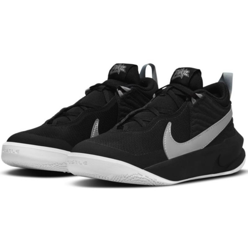 Basketbalové boty Nike Team Hustle D 10 Big Basketball Jr CW6735 004 černý stříbro 2