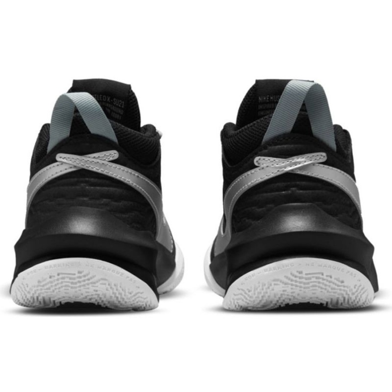 Basketbalové boty Nike Team Hustle D 10 Big Basketball Jr CW6735 004 černý stříbro 4