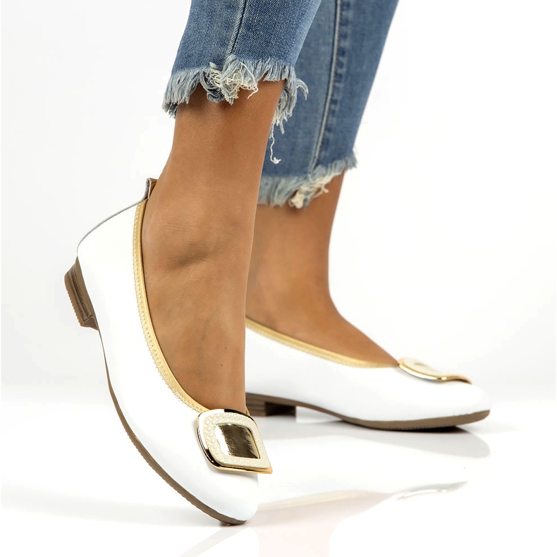 Kožené boty se zdobením Filippo DP3661/22 Wh bílé bílý 5