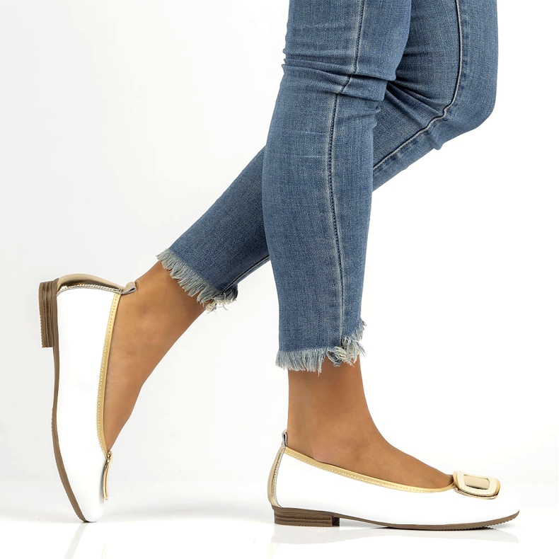 Kožené boty se zdobením Filippo DP3661/22 Wh bílé bílý 6