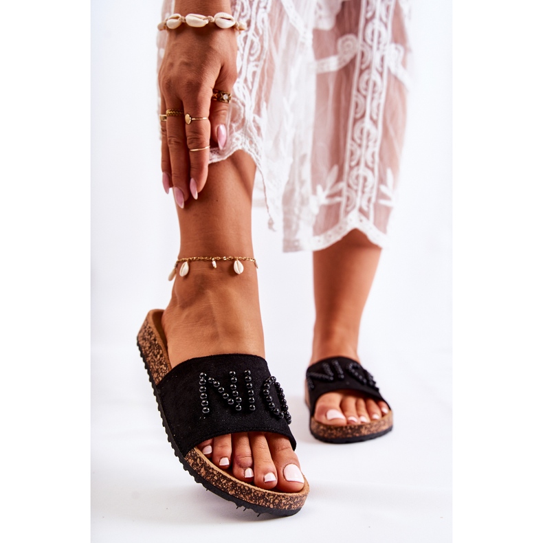 PE1 Klasické semišové pantofle s černými korálky Vayana černá 1