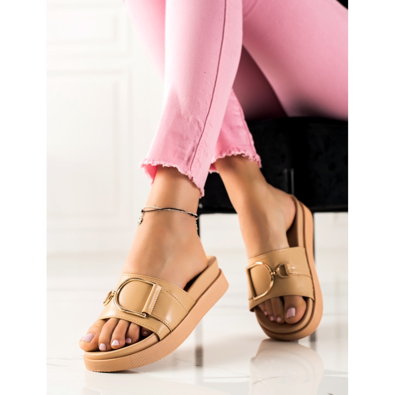 MIKA Stylové béžové žabky béžový hnědý 1