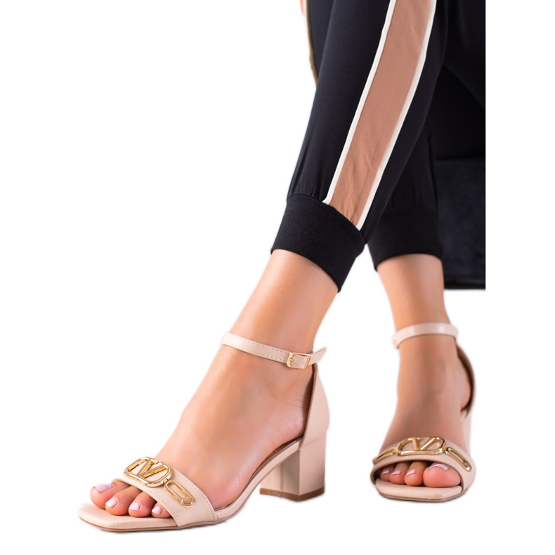 Seastar Sandály Se Zlatou Dekorací béžový 1